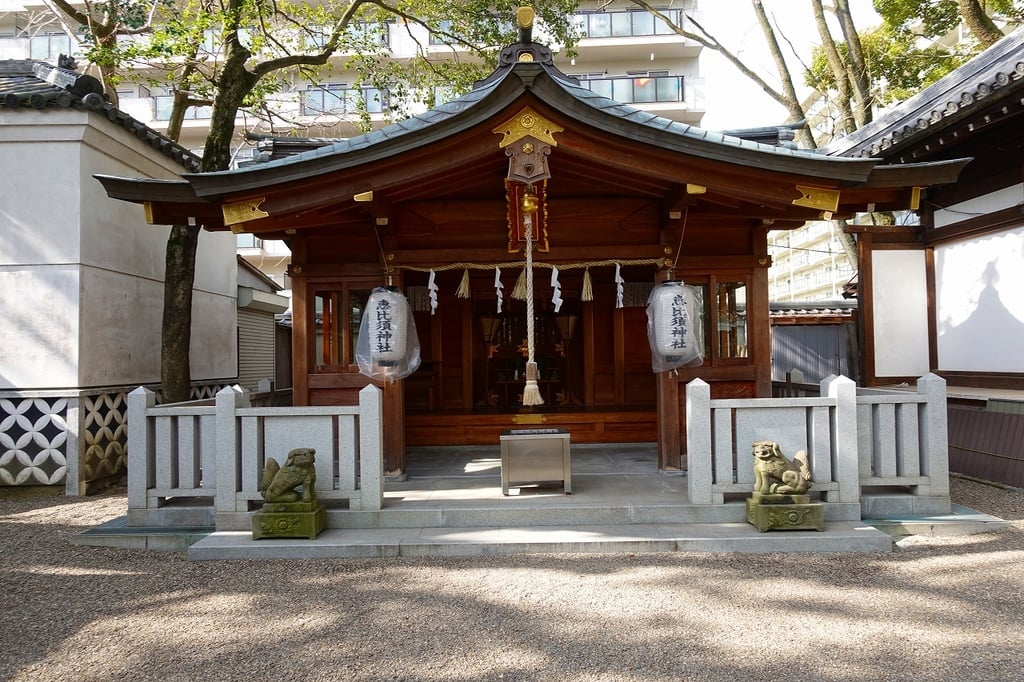 杭全神社の末社