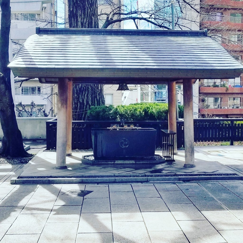 熊野神社(東京都西新宿五丁目駅)