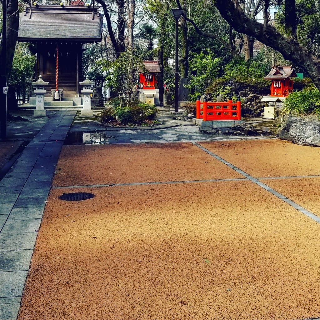 熊野神社(東京都西新宿五丁目駅)